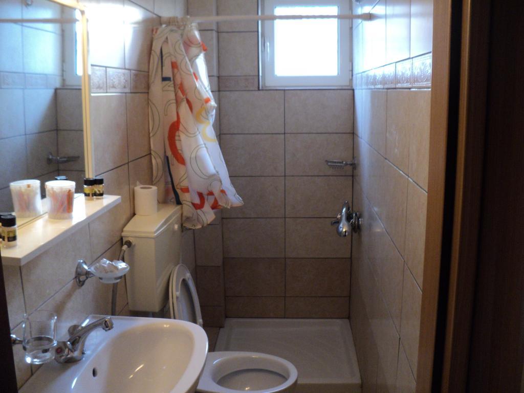 Parthenon Rooms Koroni  Room photo