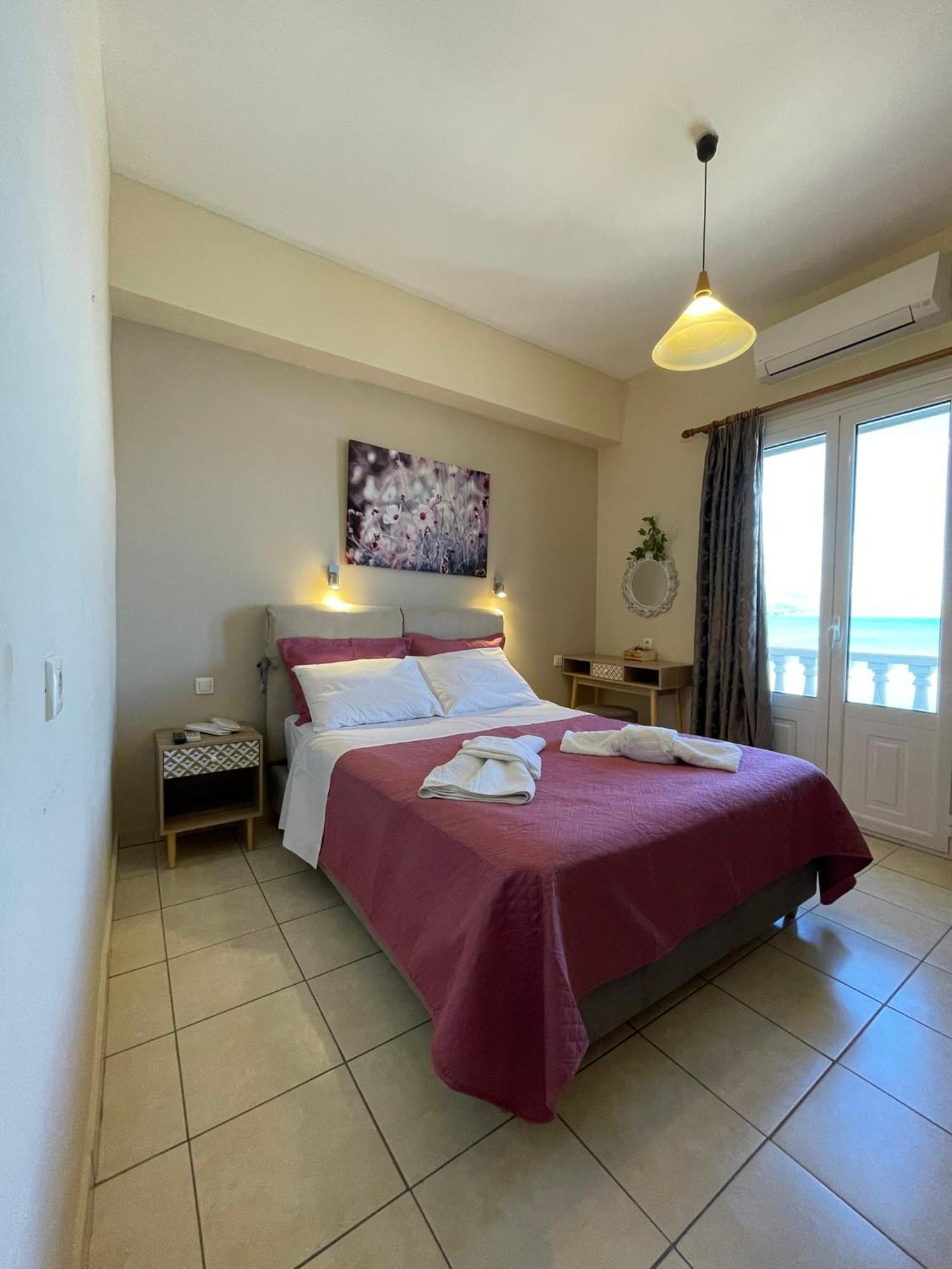 Parthenon Rooms Koroni  Exterior photo