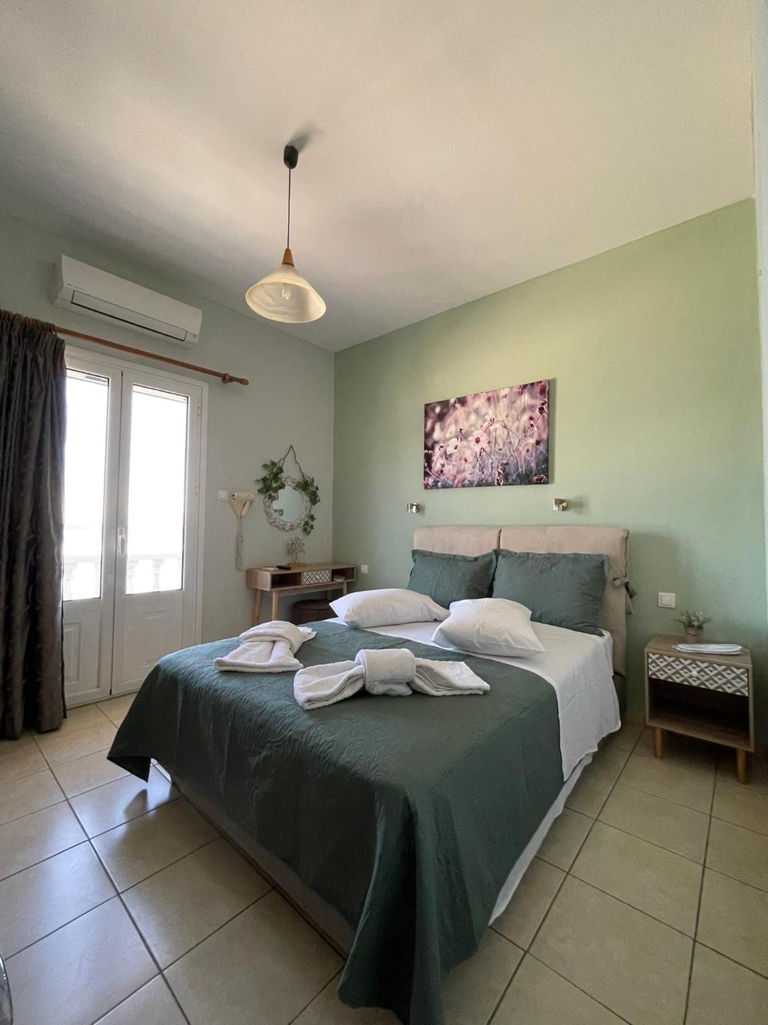 Parthenon Rooms Koroni  Exterior photo